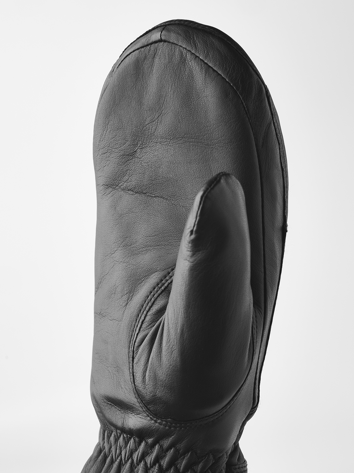 Viska Viken Black