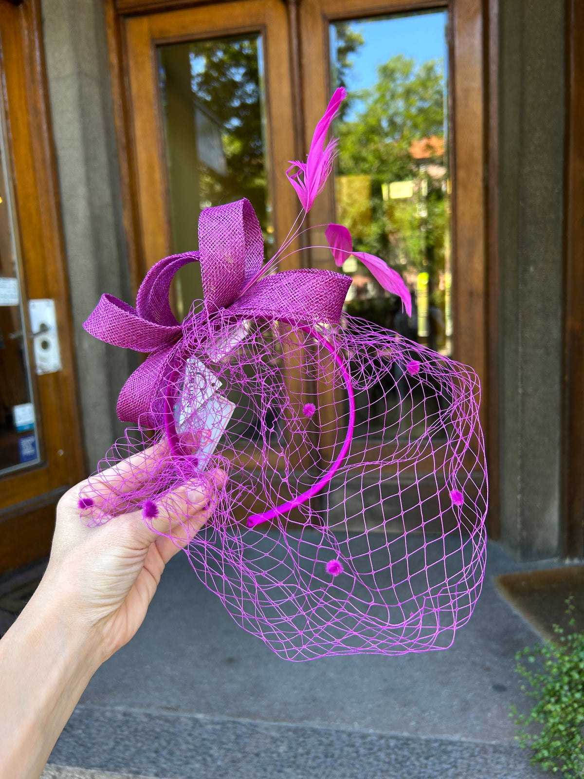 Mc Burn Fascinator with veil and feather Pink Purple
