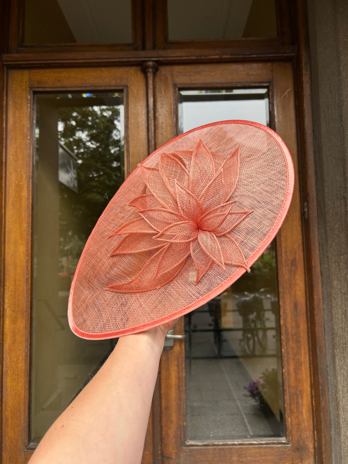 Seeberger Fascinator Coral