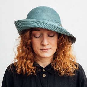 Bronté Cloche Zoey Green