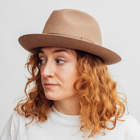 Hat shelf Fedora Jonathan Dark Beige