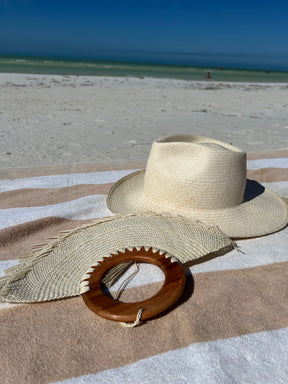 Hatthyllan Fan Straw Natur