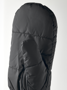 Hestra Otra Black