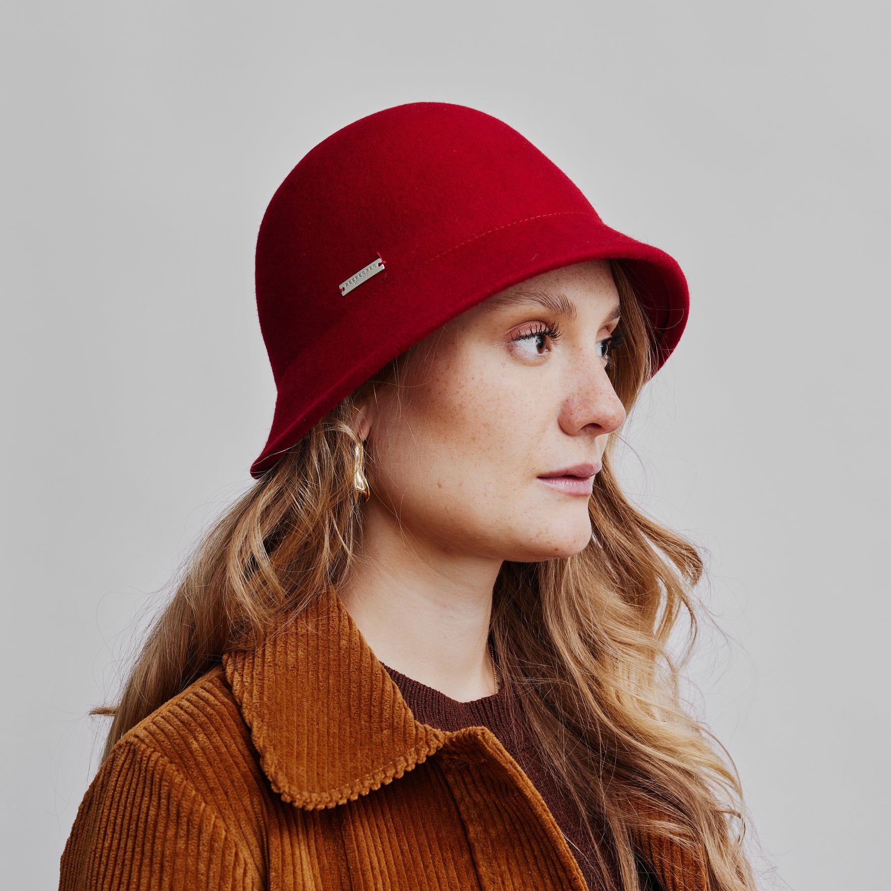 Seeberger Woolfelt Cloche Red