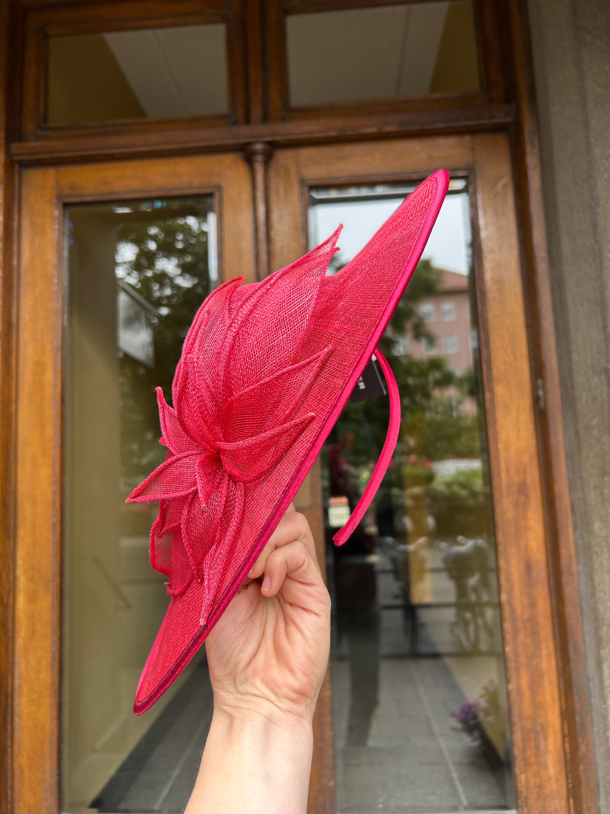 Seeberger Fascinator Ruby Red