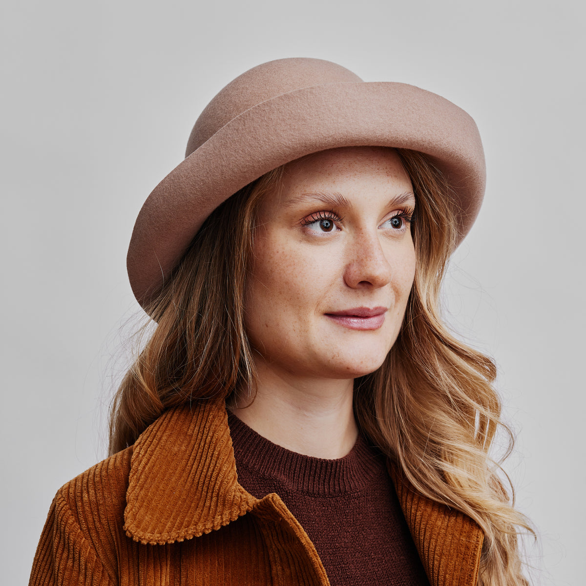 Seeberger Felt Cloche Turn Up Camel