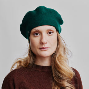 KN Saari Beret Green