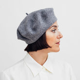 Hatthyllan Beret- Stone